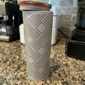 24oz cup